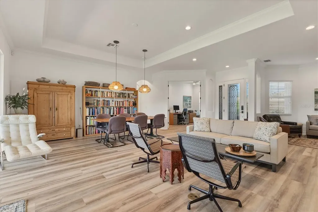 8284 Barton Farms Boulevard Sarasota FL 34240