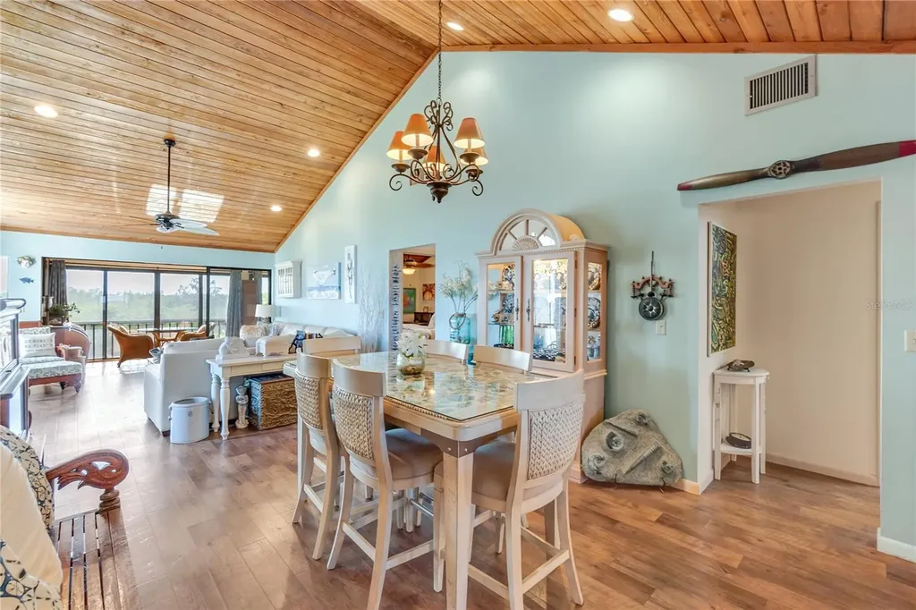 8730 54th Avenue W Bradenton FL 34210
