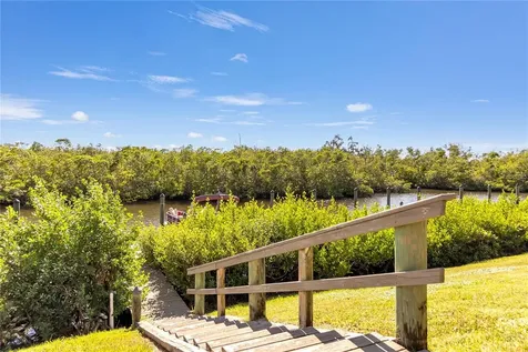 8730 54th Avenue W Bradenton FL 34210