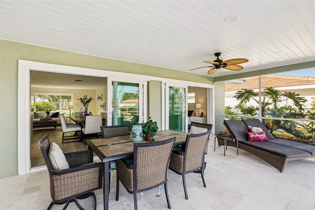 6251 18th Street NE St Petersburg FL 33702
