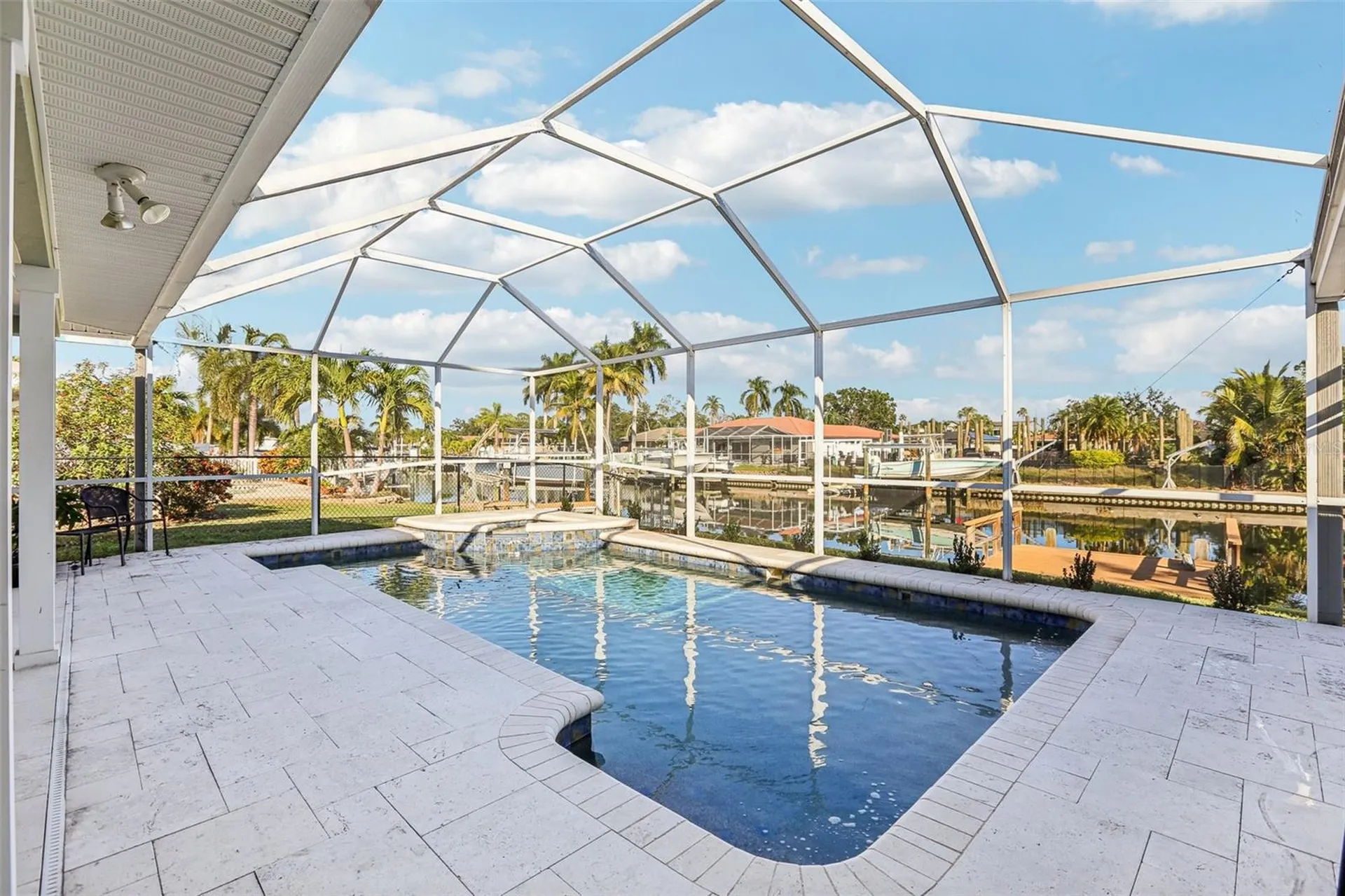 6251 18th Street NE St Petersburg FL 33702