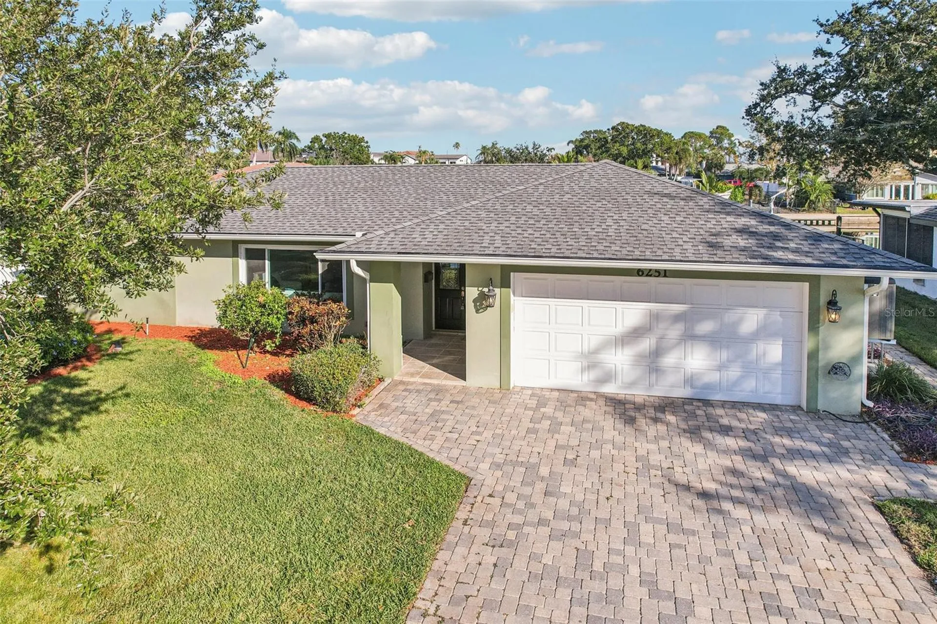 6251 18th Street NE St Petersburg FL 33702