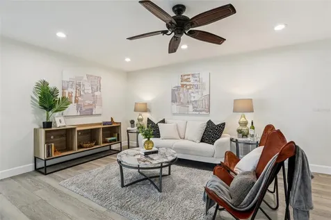 6251 18th Street NE St Petersburg FL 33702