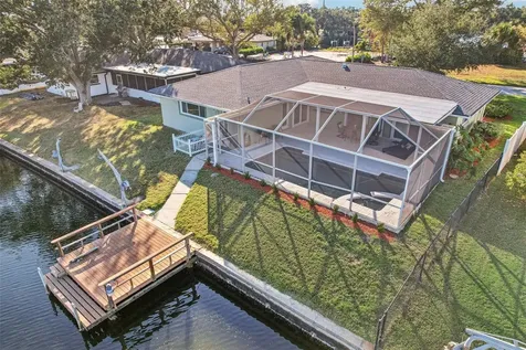 6251 18th Street NE St Petersburg FL 33702