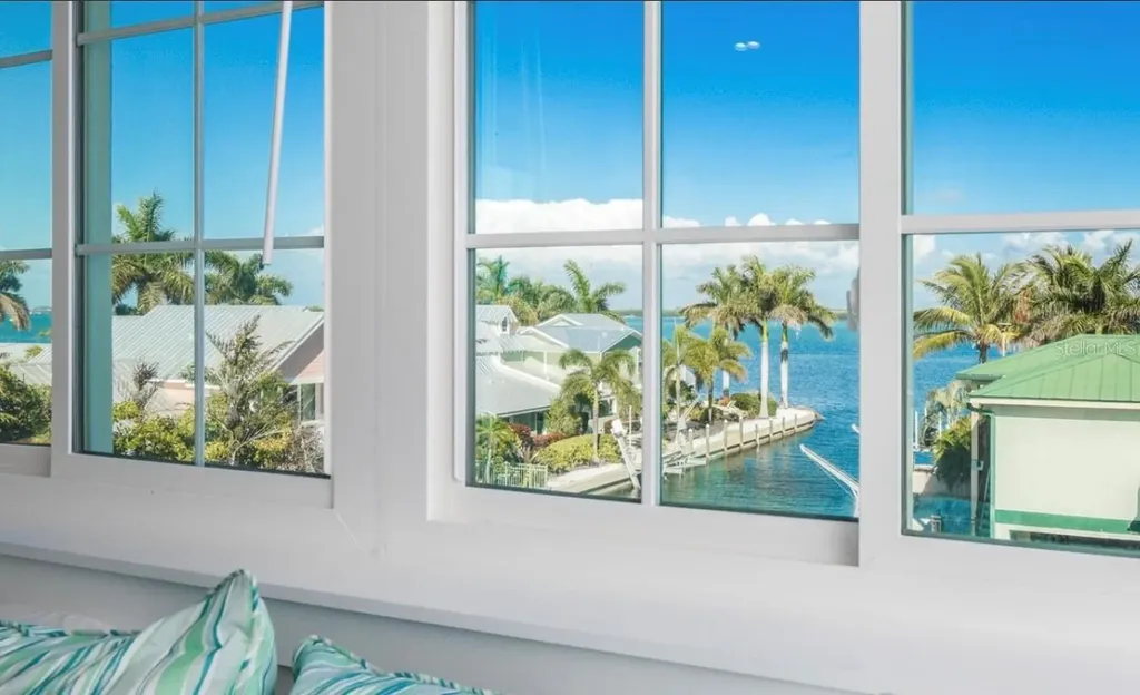 401 20th Place Bradenton Beach FL 34217