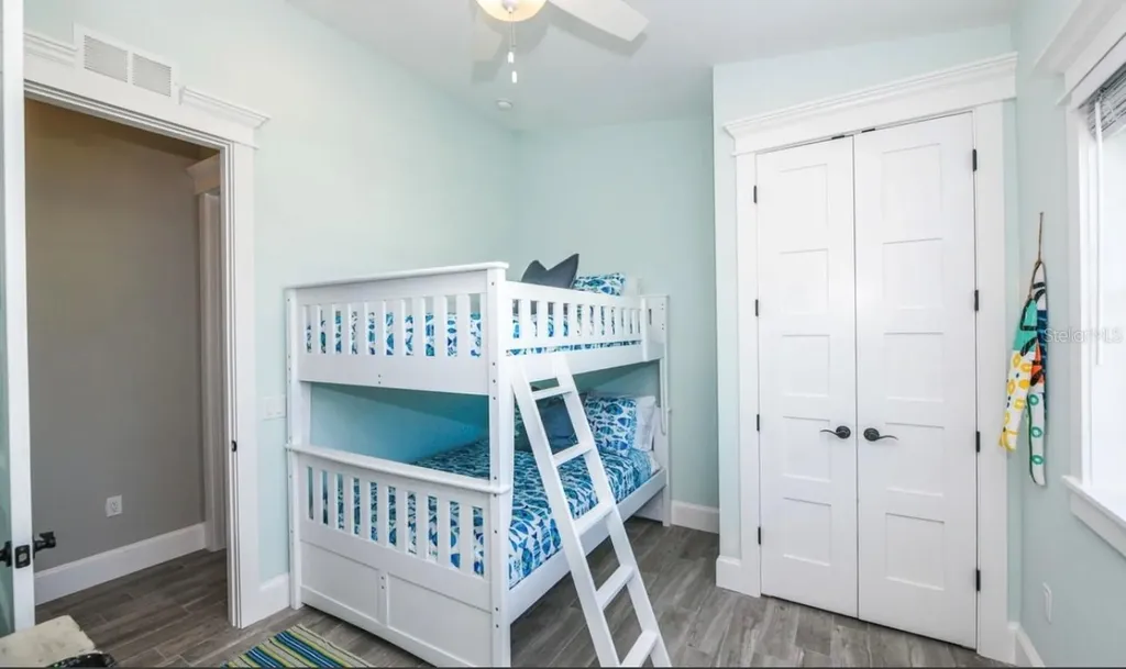 401 20th Place Bradenton Beach FL 34217