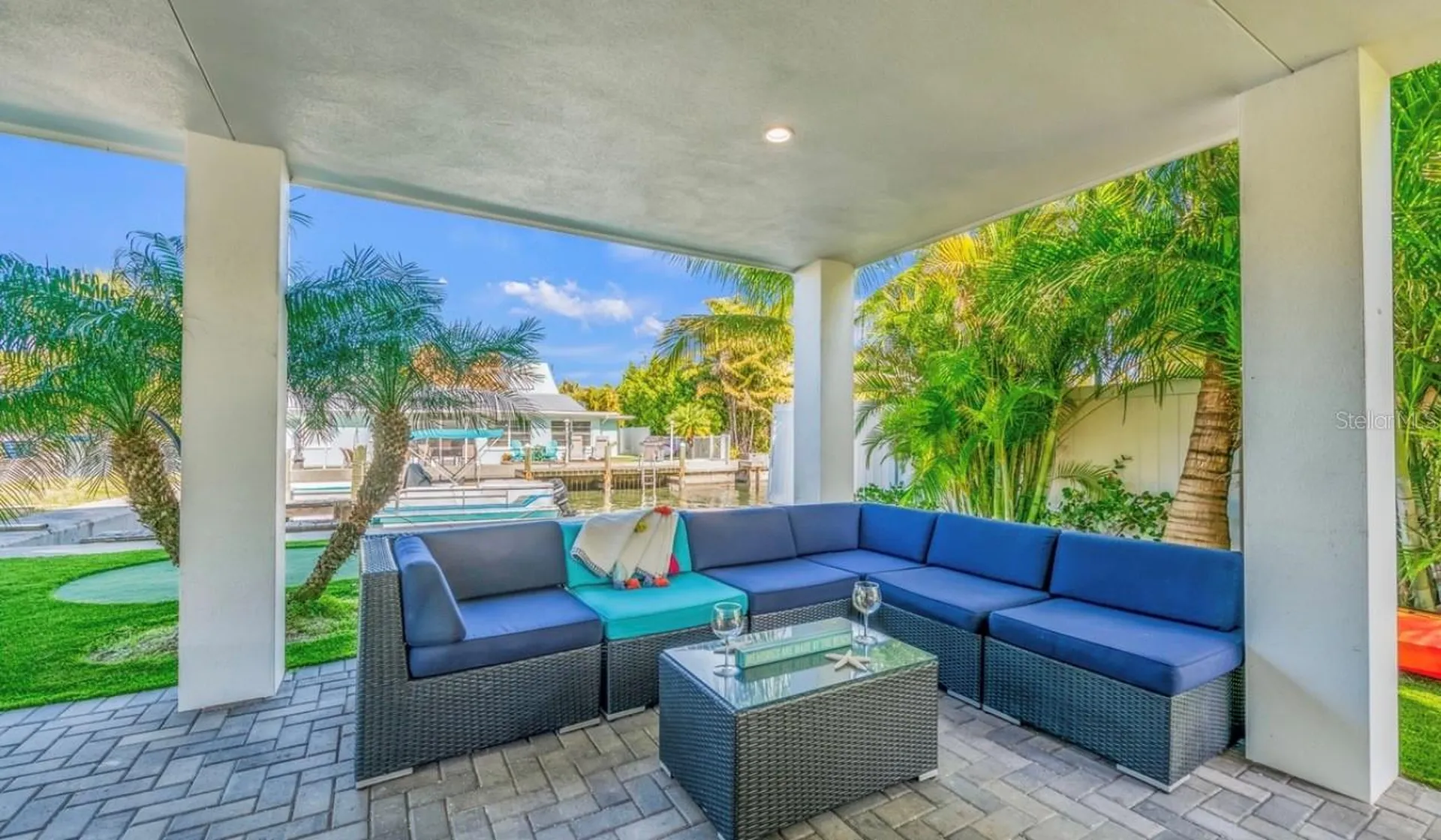 401 20th Place Bradenton Beach FL 34217