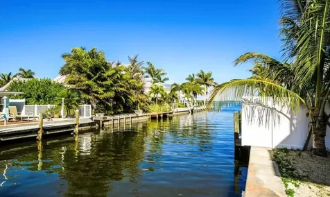401 20th Place Bradenton Beach FL 34217