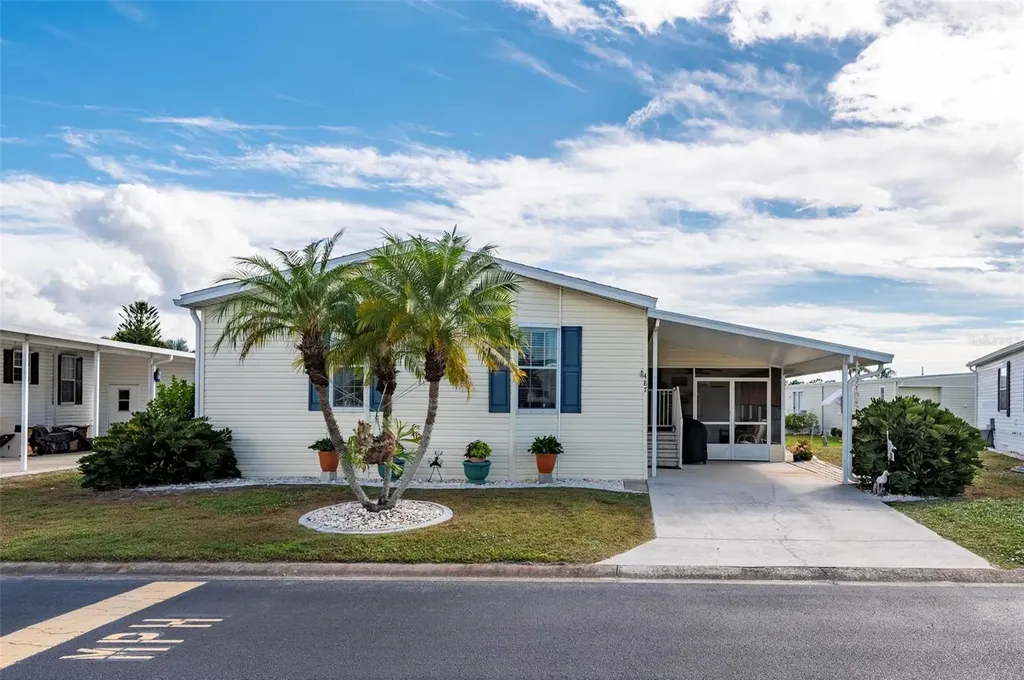 1000 Kings Highway Port Charlotte FL 33980
