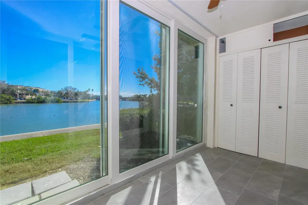 7425 Bay Island Drive S South Pasadena FL 33707
