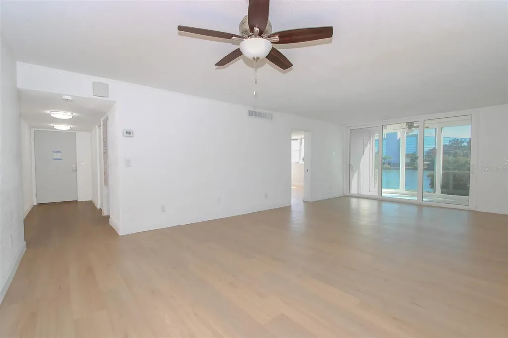 7425 Bay Island Drive S South Pasadena FL 33707