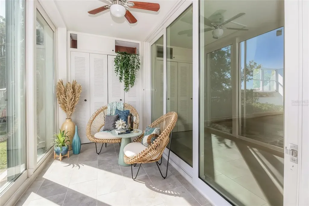 7425 Bay Island Drive S South Pasadena FL 33707