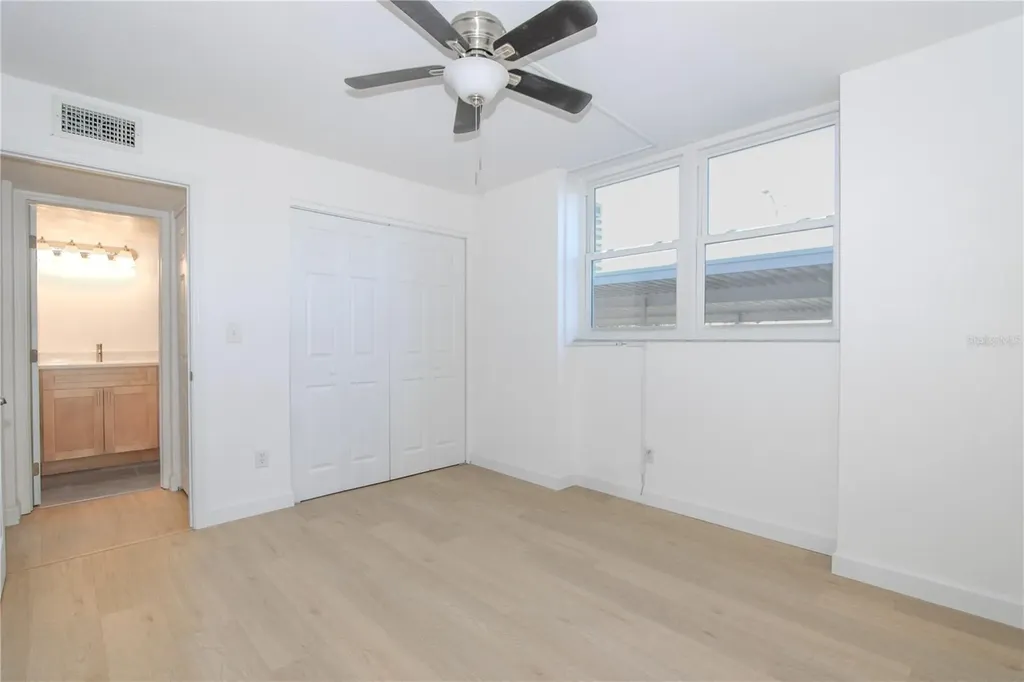 7425 Bay Island Drive S South Pasadena FL 33707