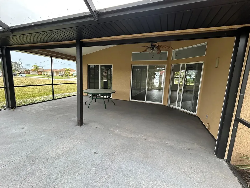 113 Mark Twain Lane Rotonda West FL 33947