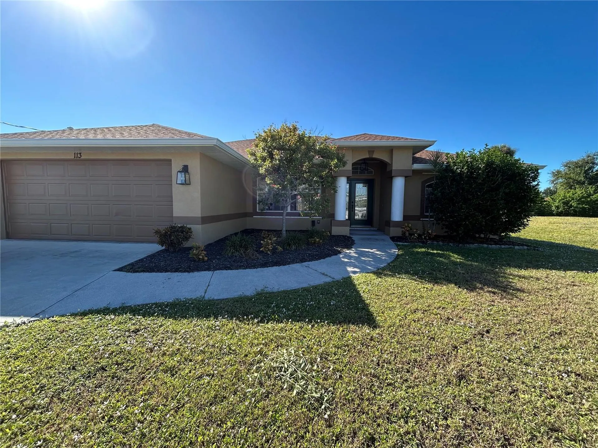113 Mark Twain Lane Rotonda West FL 33947