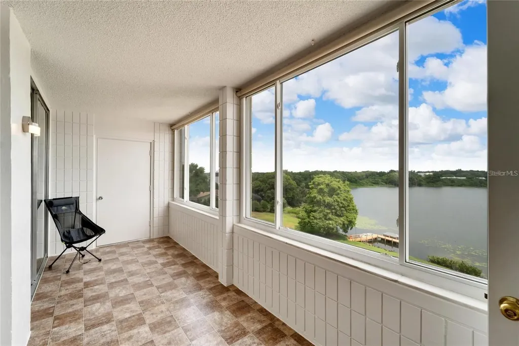 700 Mirror Terrace NW Winter Haven FL 33881
