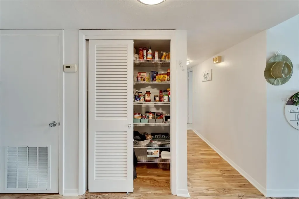 700 Mirror Terrace NW Winter Haven FL 33881