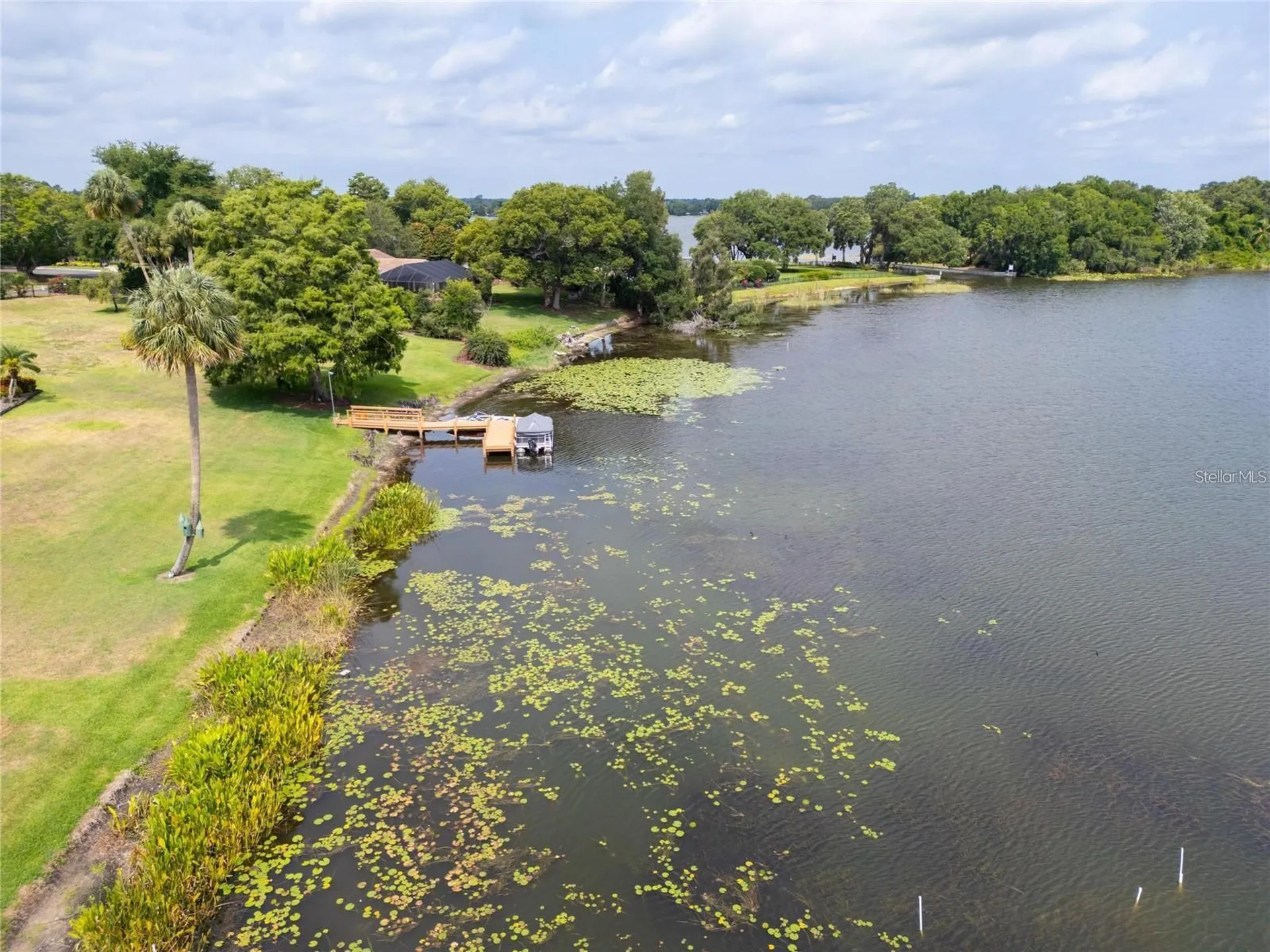 700 Mirror Terrace NW Winter Haven FL 33881