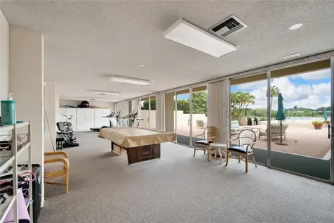 700 Mirror Terrace NW Winter Haven FL 33881