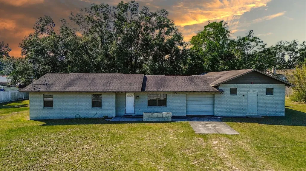 11425 Sun Road Dade City FL 33525