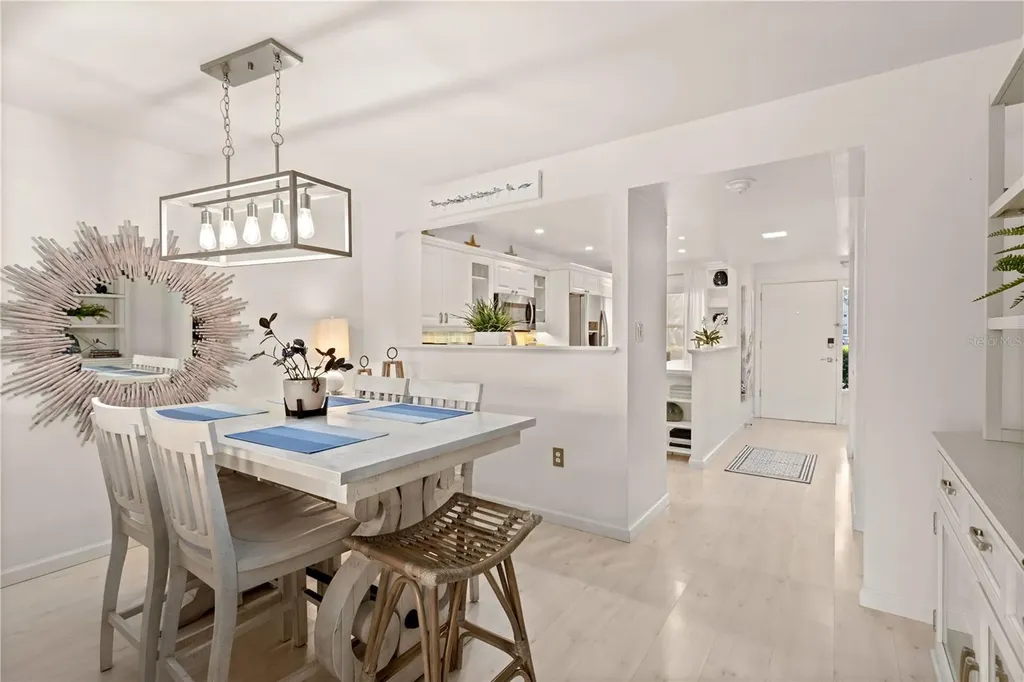 8630 Midnight Pass Road Sarasota FL 34242