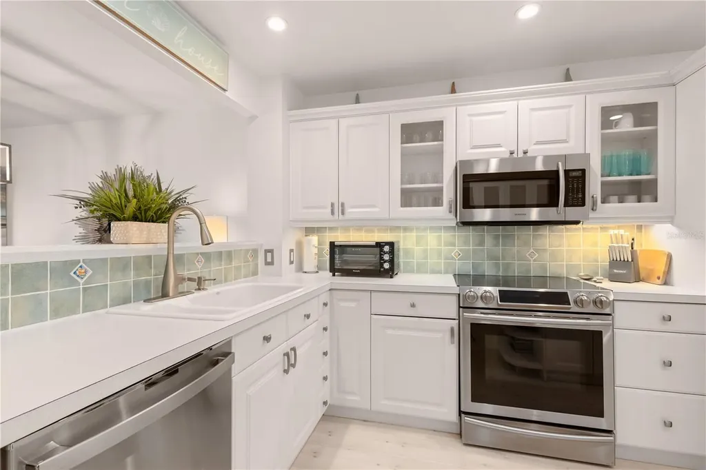 8630 Midnight Pass Road Sarasota FL 34242