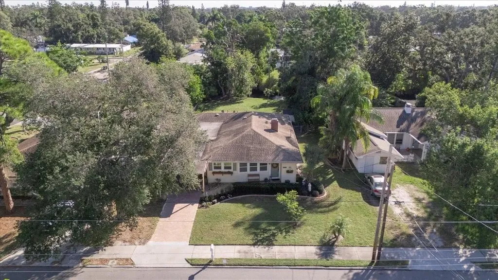 1407 21st Street W Bradenton FL 34205