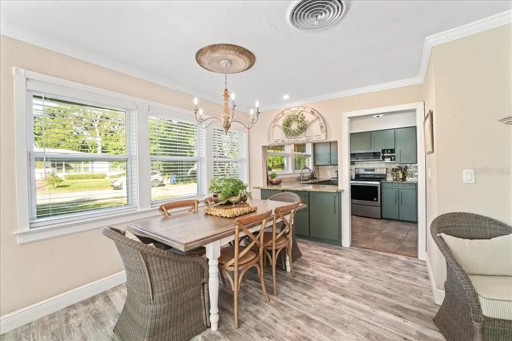 1407 21st Street W Bradenton FL 34205