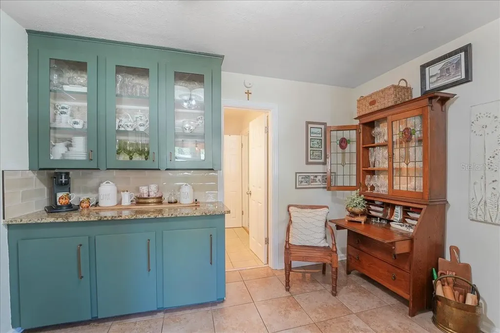 1407 21st Street W Bradenton FL 34205