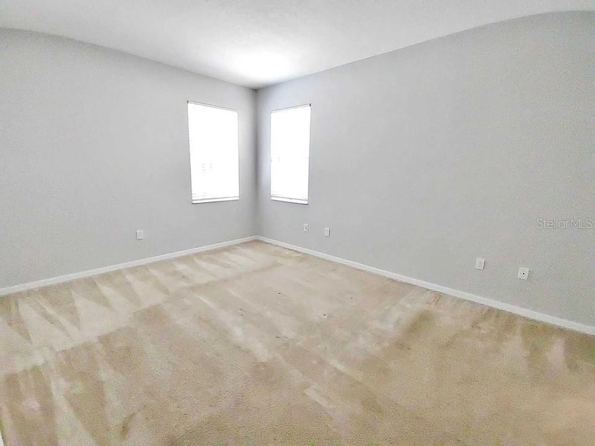 2143 Crofton Avenue Davenport FL 33837