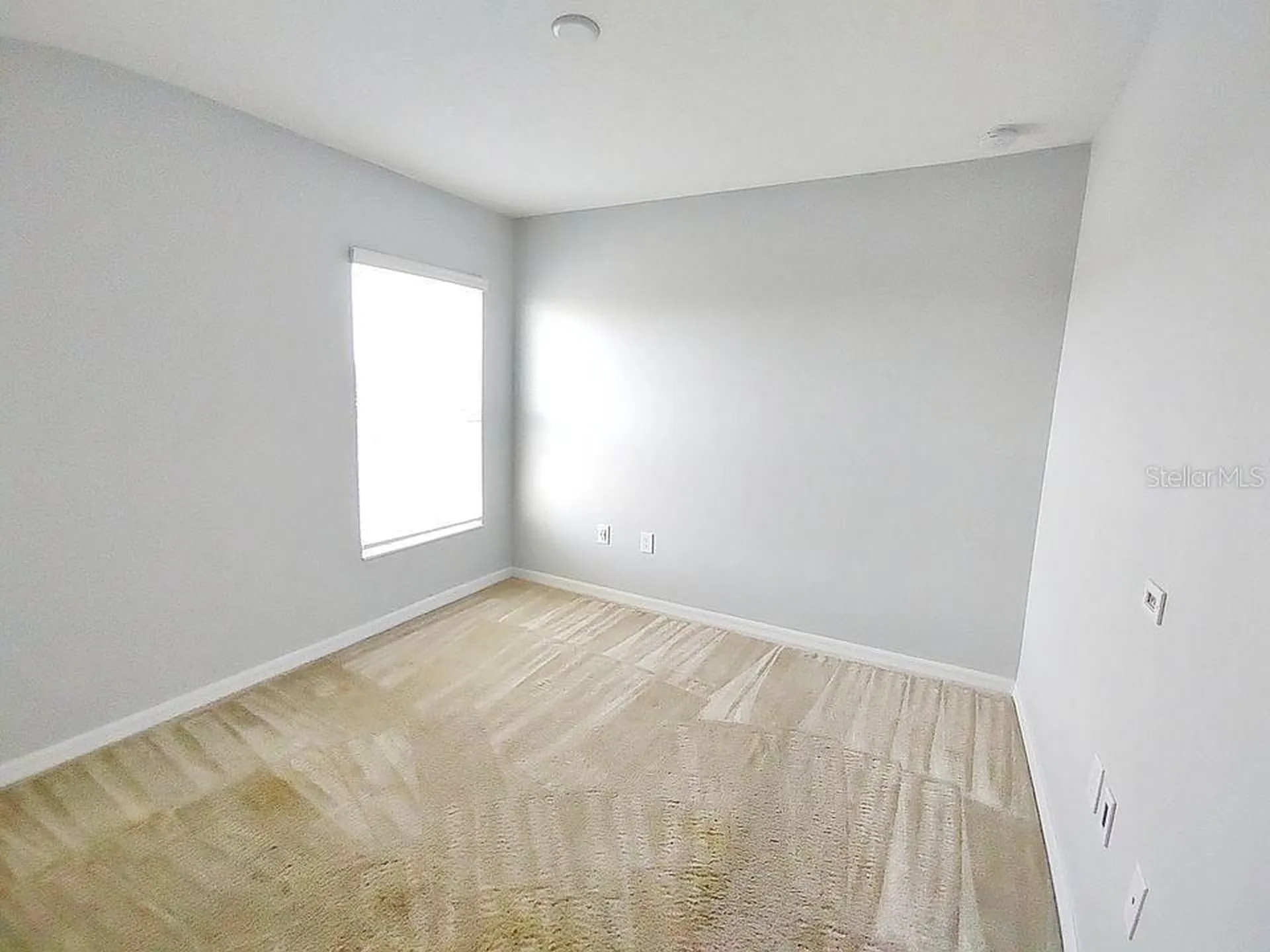 2143 Crofton Avenue Davenport FL 33837