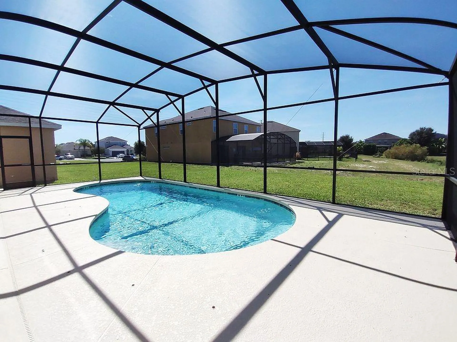 2143 Crofton Avenue Davenport FL 33837