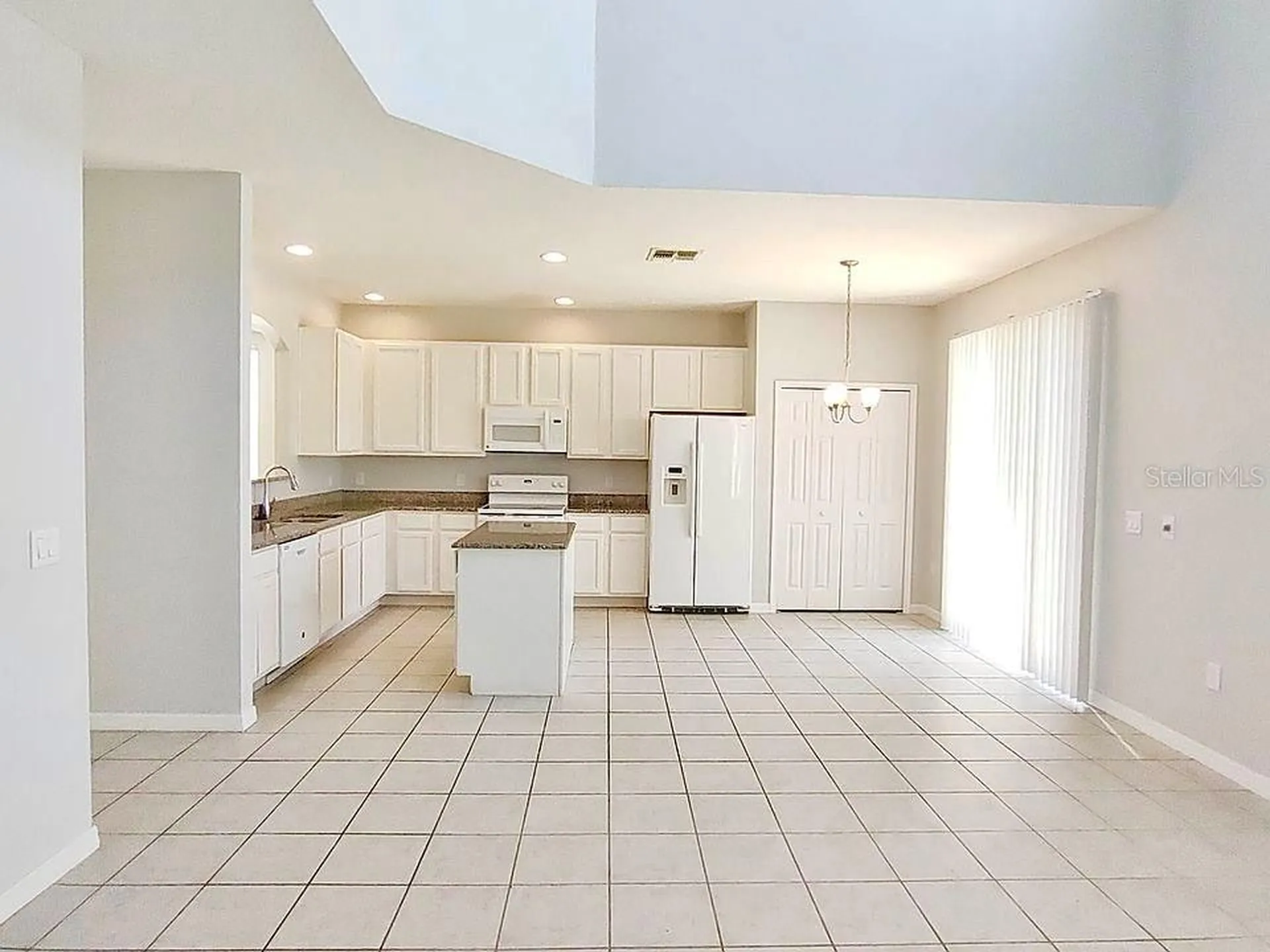 2143 Crofton Avenue Davenport FL 33837