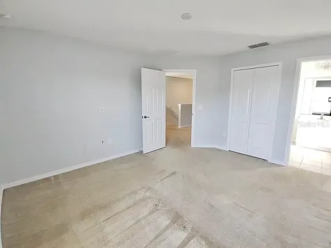 2143 Crofton Avenue Davenport FL 33837