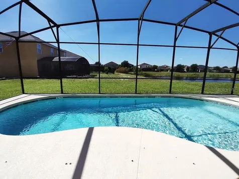 2143 Crofton Avenue Davenport FL 33837