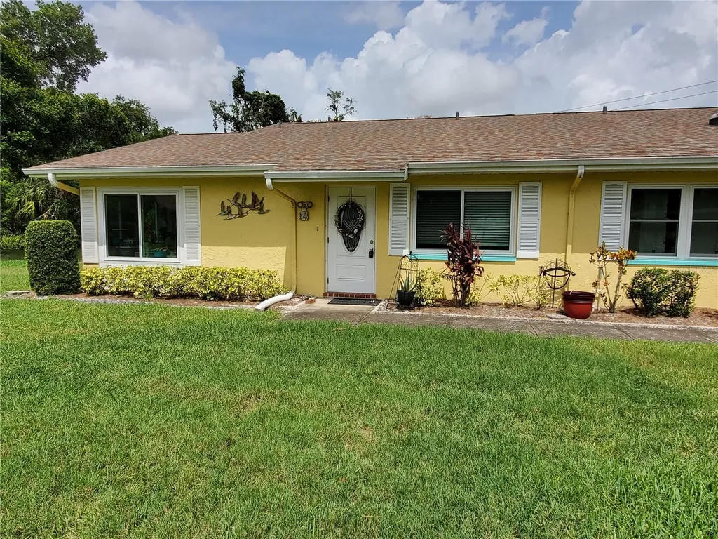 1907 Canterbury Lane Sun City Center FL 33573