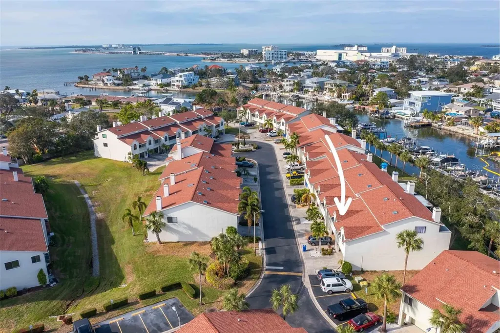 2363 Hanover Drive Dunedin FL 34698