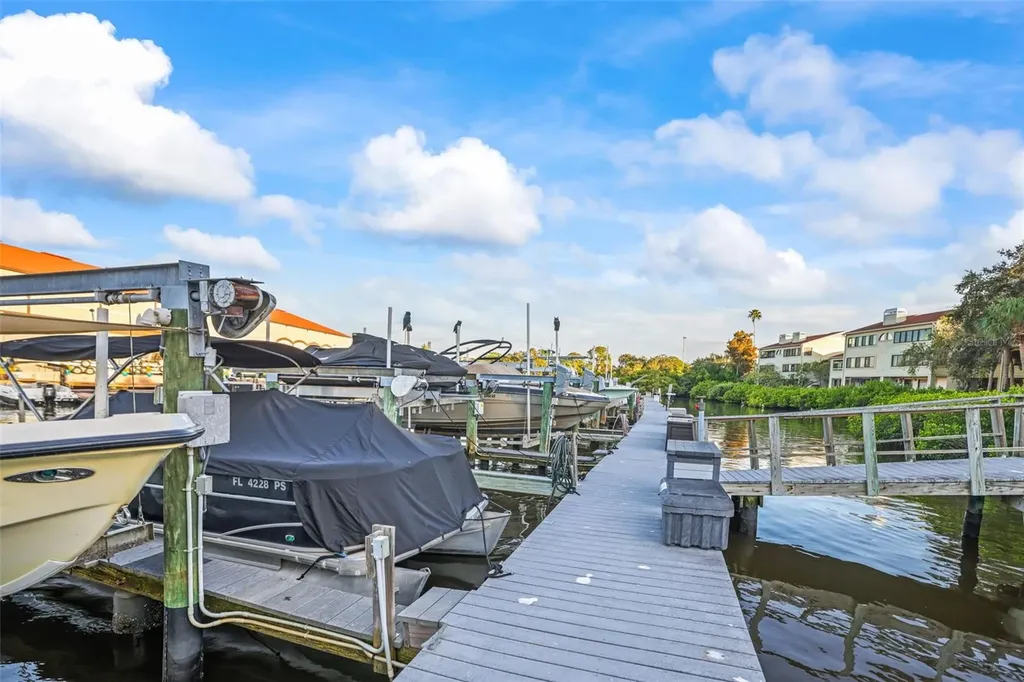 2363 Hanover Drive Dunedin FL 34698