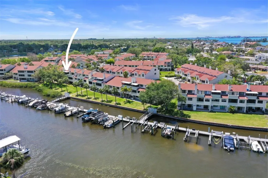 2363 Hanover Drive Dunedin FL 34698