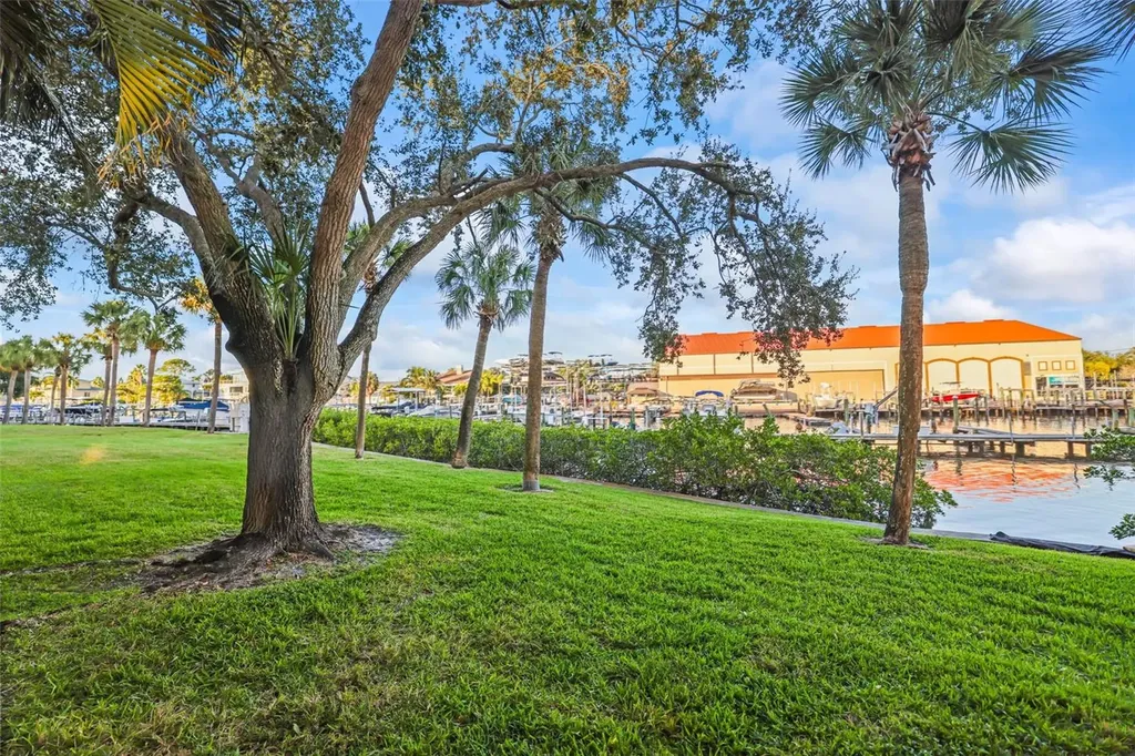 2363 Hanover Drive Dunedin FL 34698