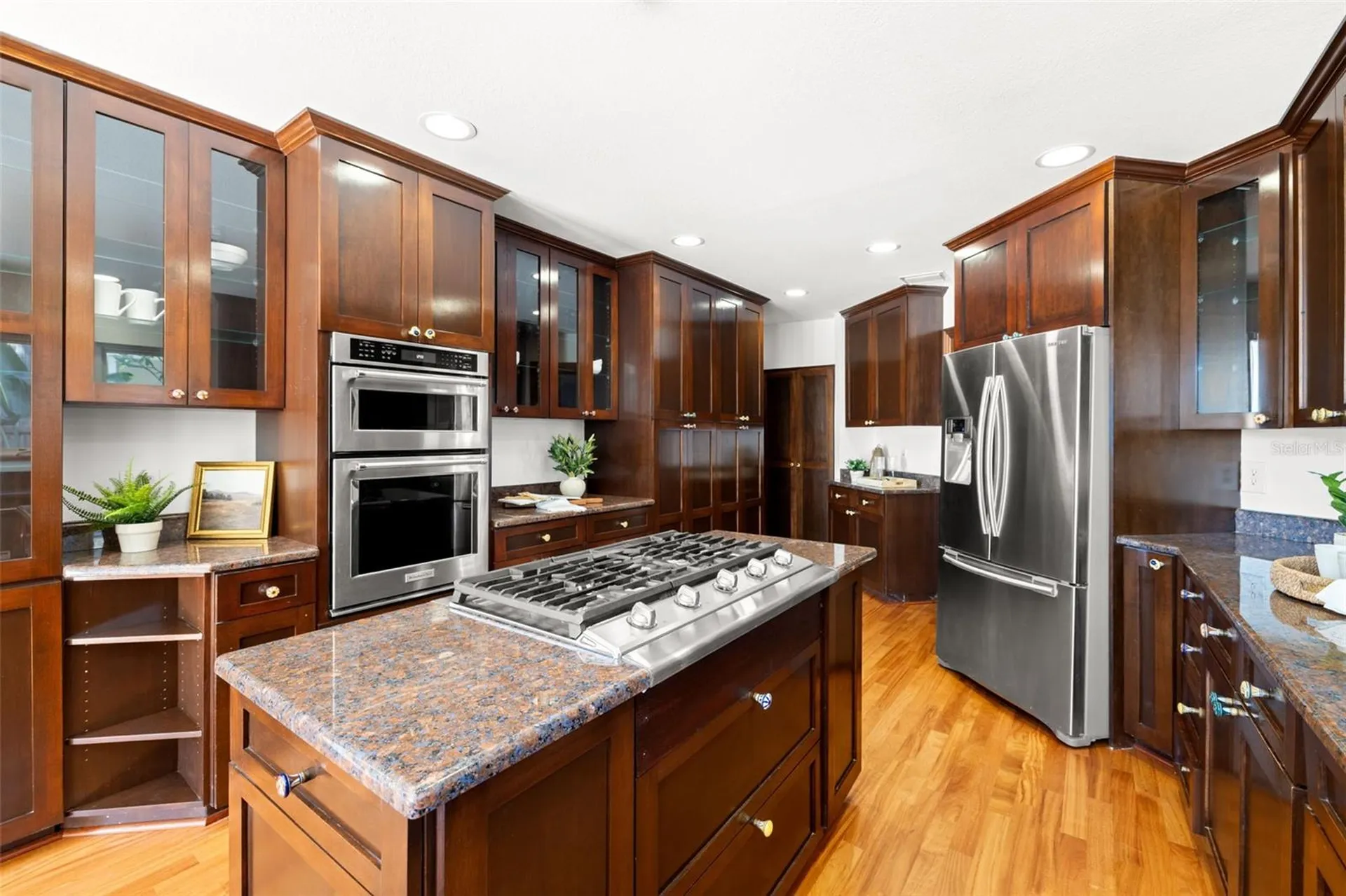 7240 Dr Martin Luther King Jr Street S St Petersburg FL 33705