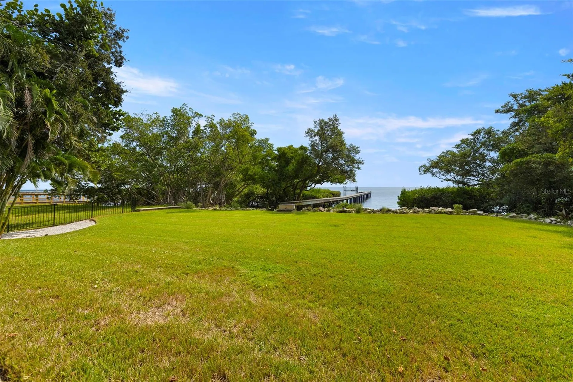 7240 Dr Martin Luther King Jr Street S St Petersburg FL 33705