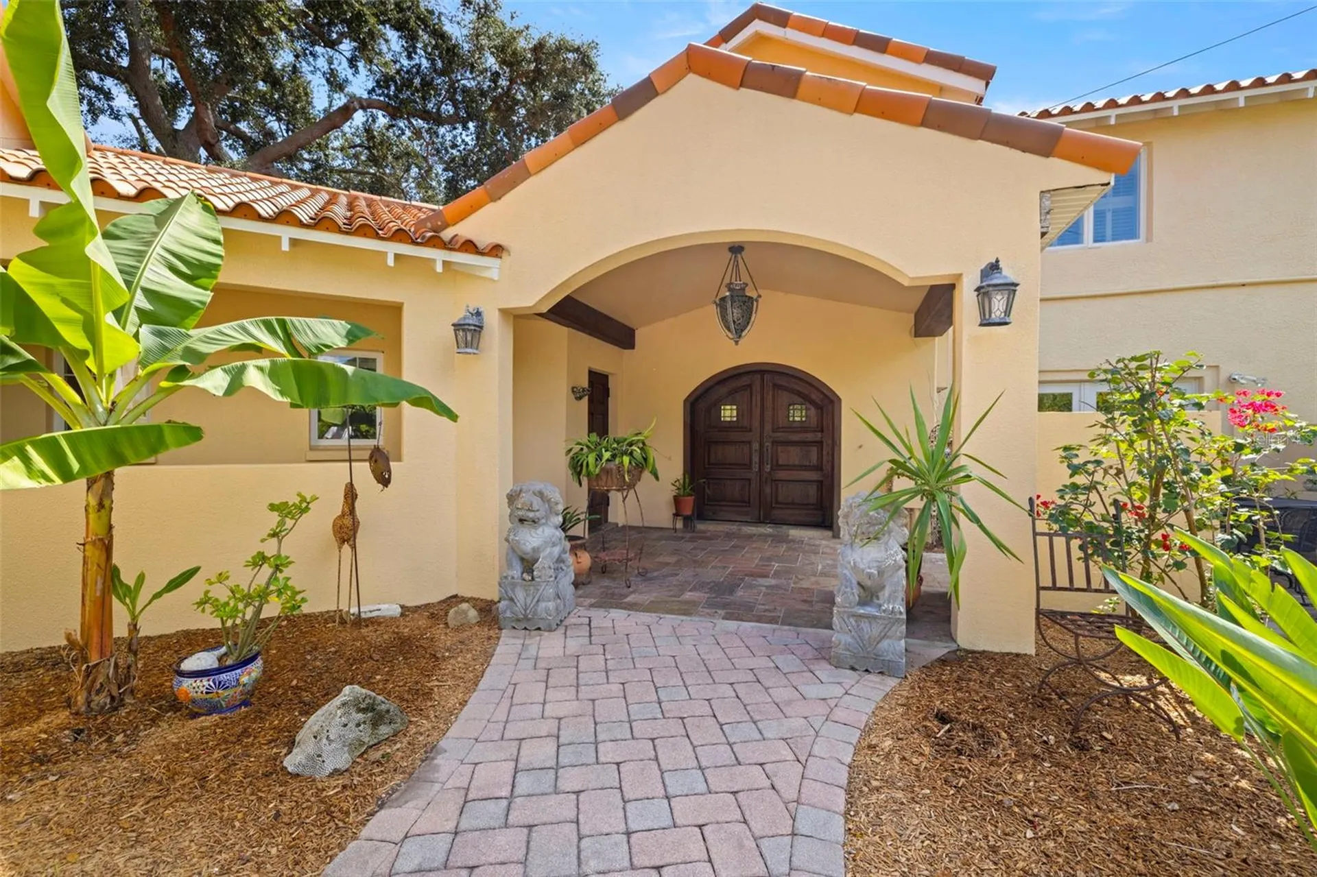 7240 Dr Martin Luther King Jr Street S St Petersburg FL 33705