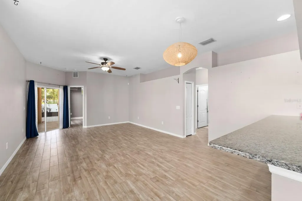 6207 Kiteridge Drive Lithia FL 33547