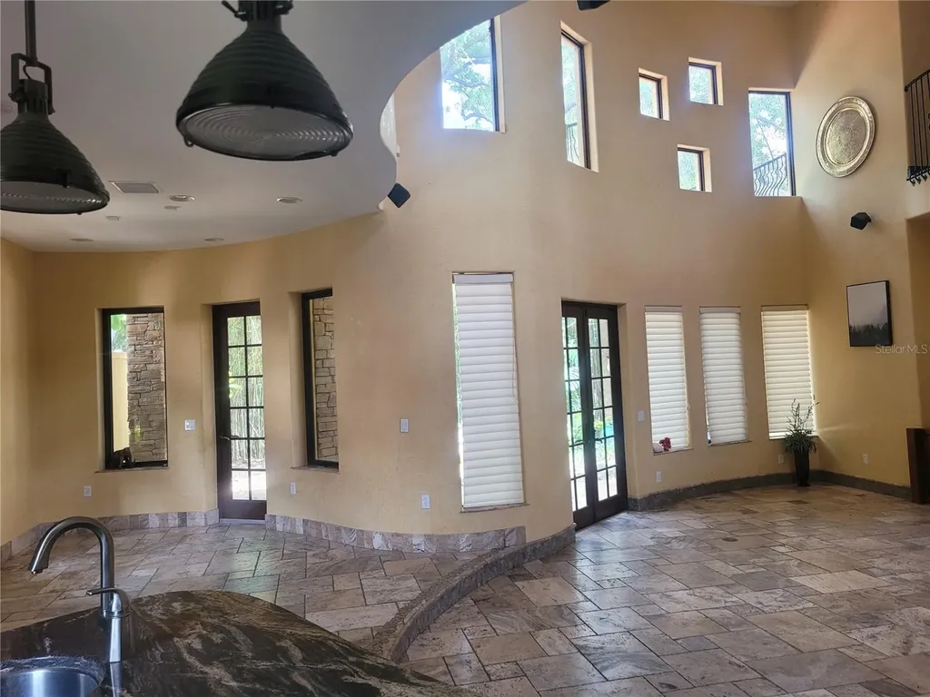 1953 Freedom Drive Clearwater FL 33755
