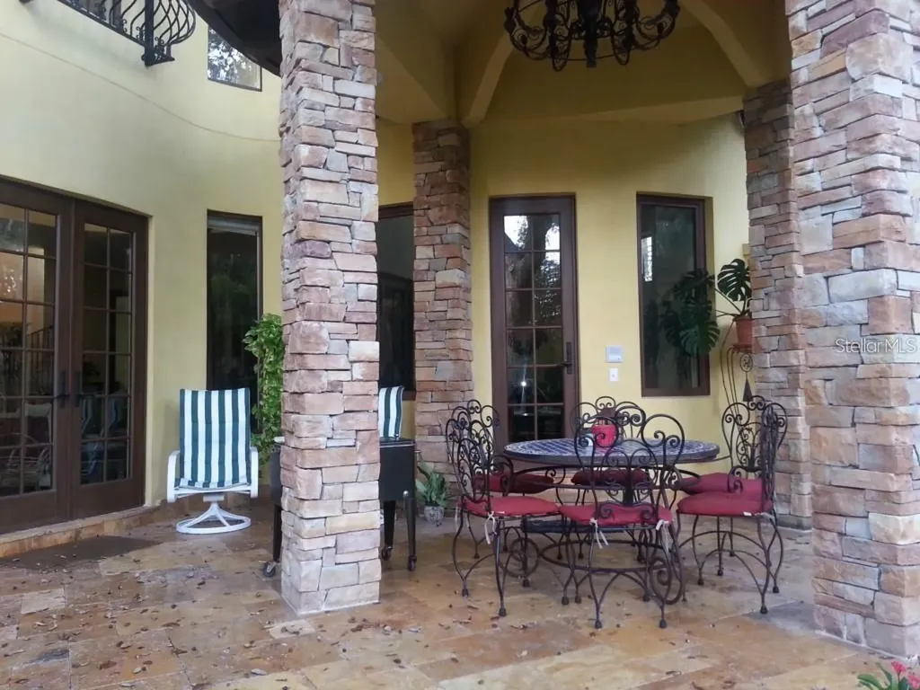 1953 Freedom Drive Clearwater FL 33755