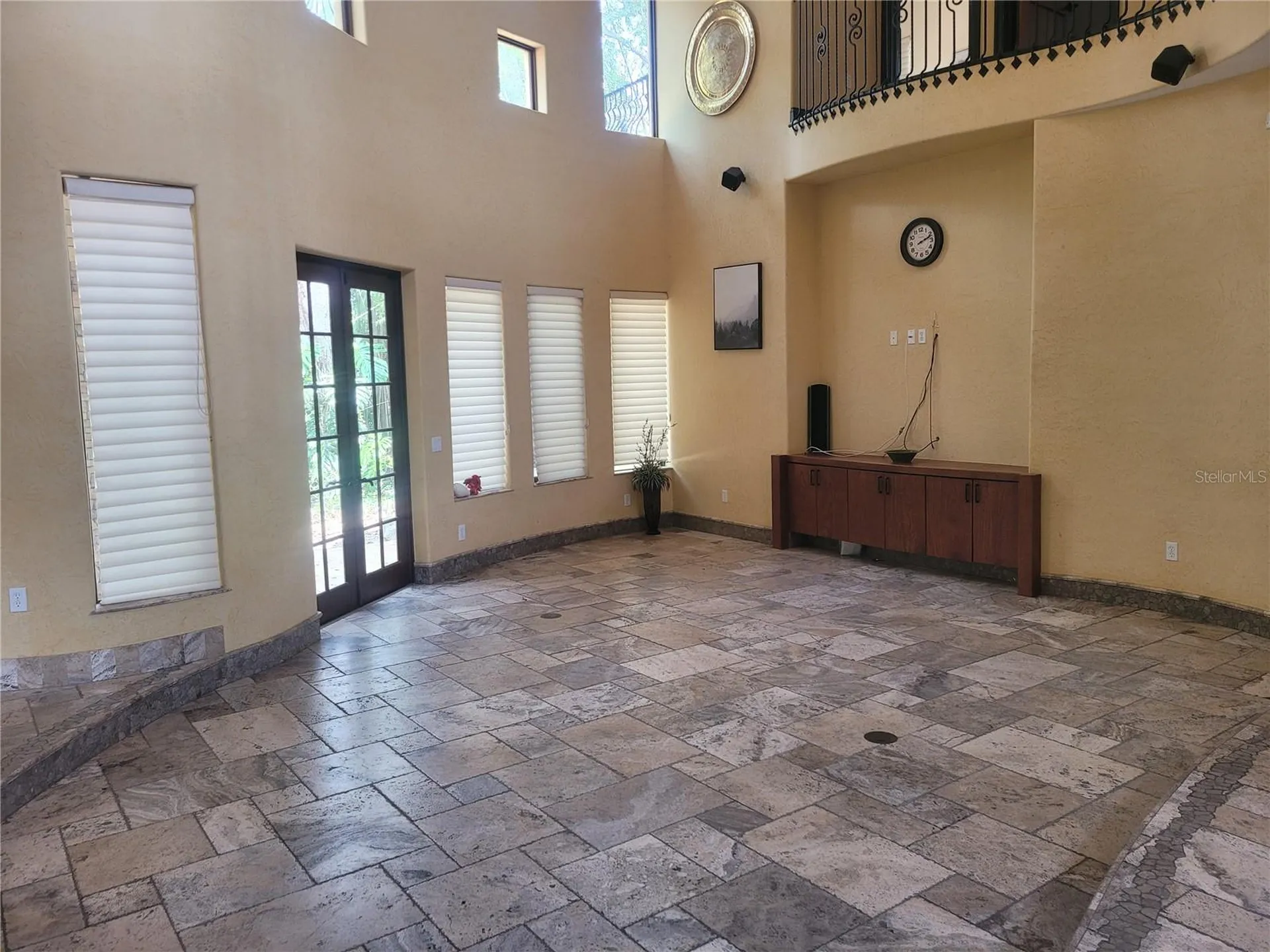 1953 Freedom Drive Clearwater FL 33755