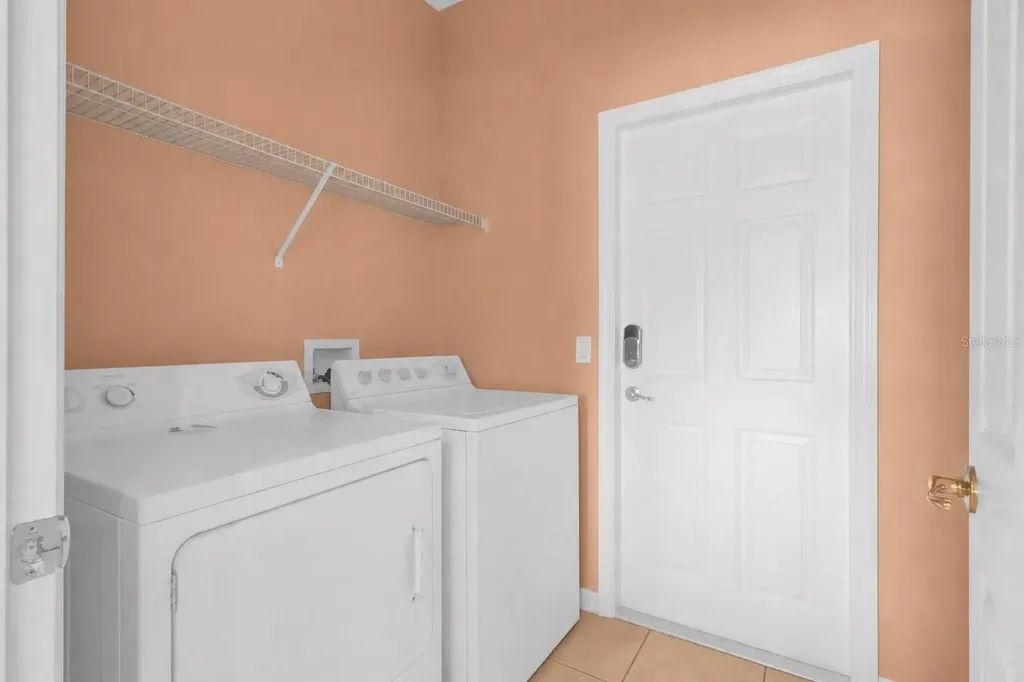 2620 Meadow View Court Kissimmee FL 34746