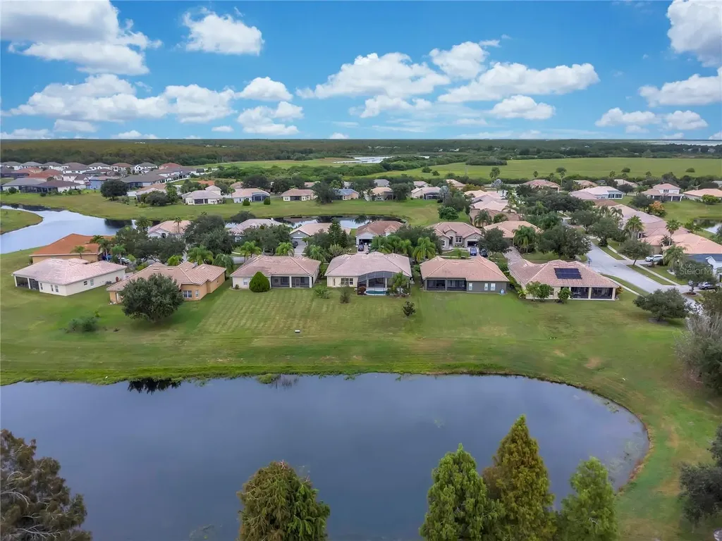 2620 Meadow View Court Kissimmee FL 34746