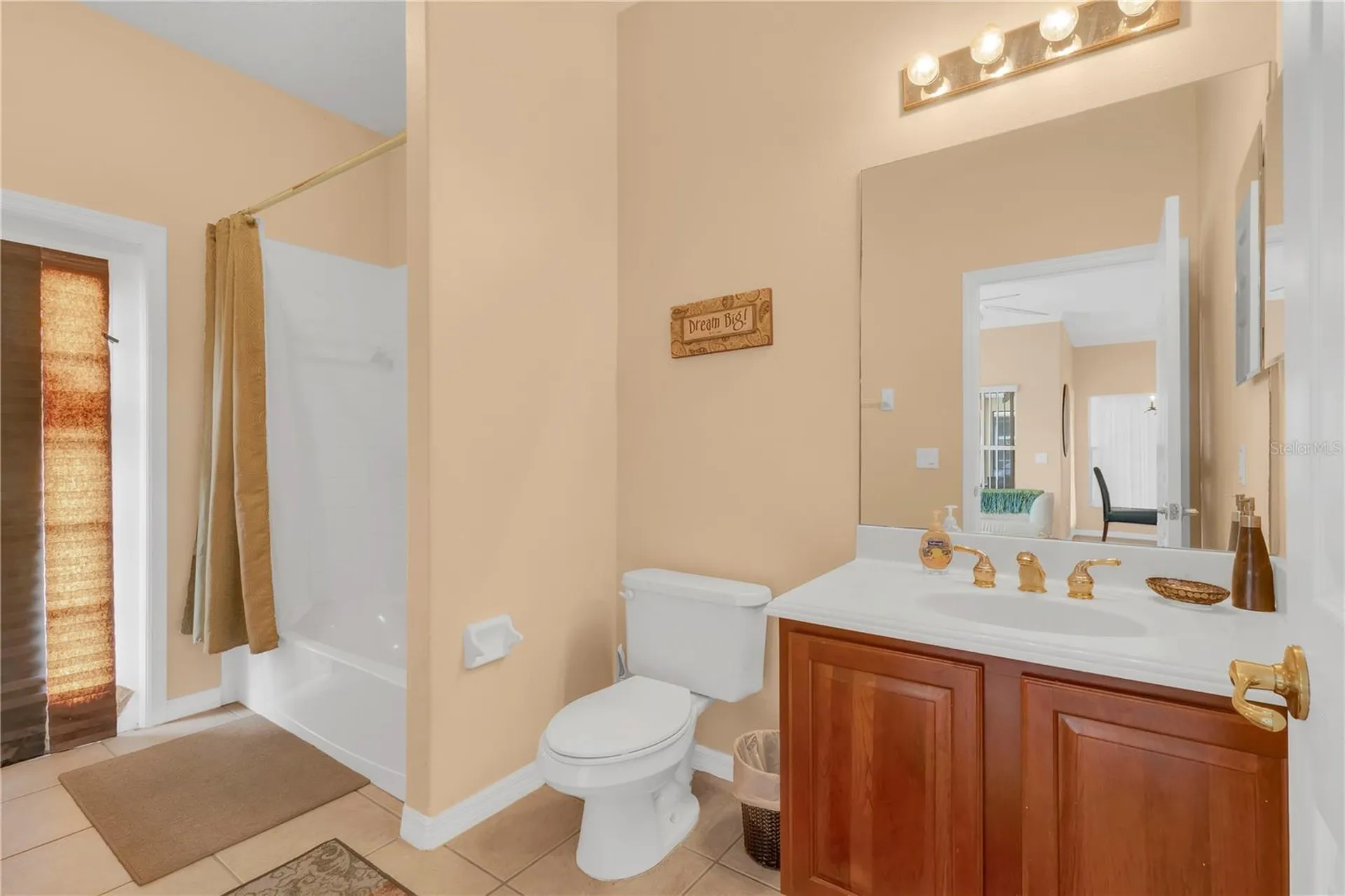 2620 Meadow View Court Kissimmee FL 34746